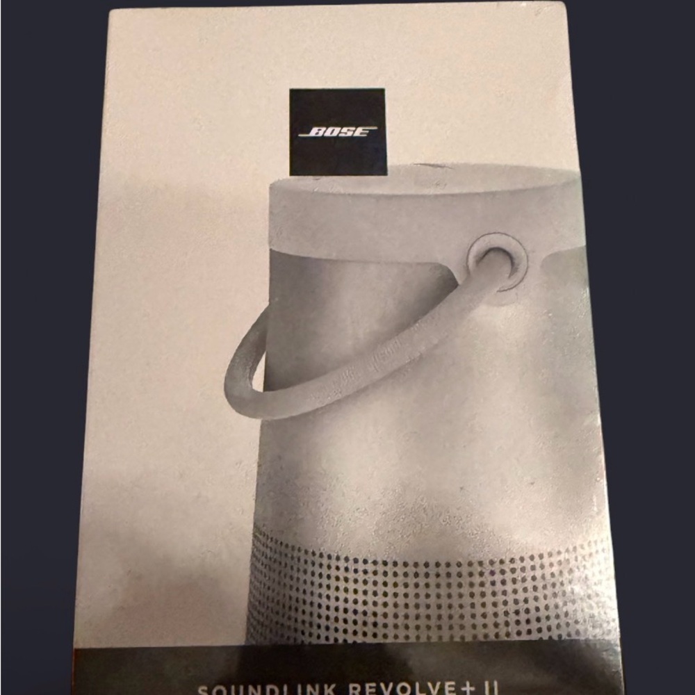 Bose SoundLink Revolve+ II in Gray
